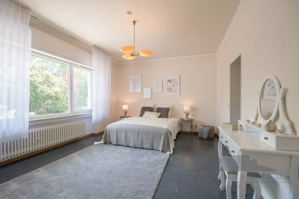 Immobilienangebot - Glashütten - Alle - Einfamilienhaus in einzigartiger Feldrandlage von Glashütten - provisionsfrei!
