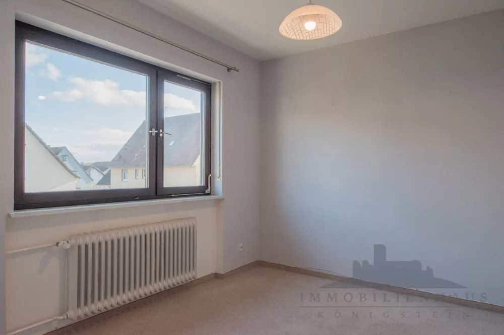 Immobilienangebot - Hammersbach - Alle - Doppelhaushälfte mit großem Garten - Provisionsfrei für Käufer