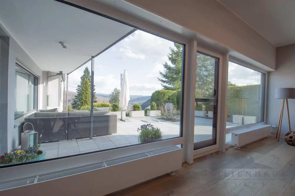 Immobilienangebot - Weilrod - Alle - Saniertes Einfamilienhaus mit großem Grundstück und Panoramablick für Naturliebhaber, provisionsfrei