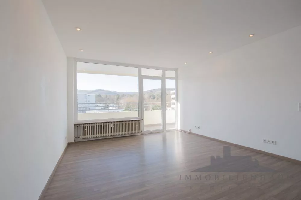 Immobilienangebot - Oberursel - Alle - Attraktive Eigentumswohnung mit Panoramablick - Provisionsfrei!