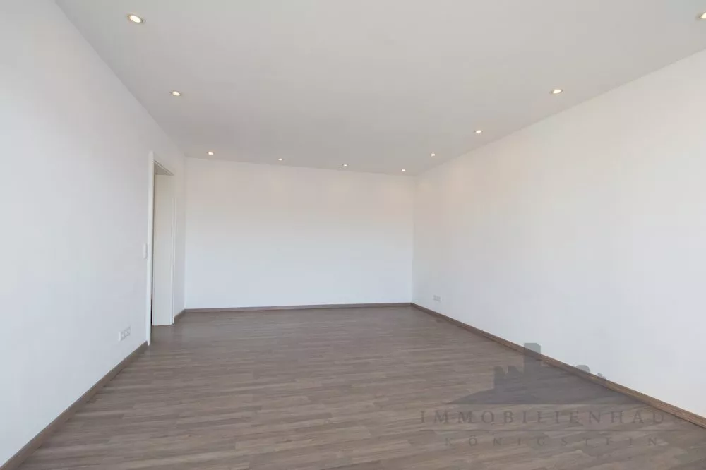 Immobilienangebot - Oberursel - Alle - Attraktive Eigentumswohnung mit Panoramablick - Provisionsfrei!