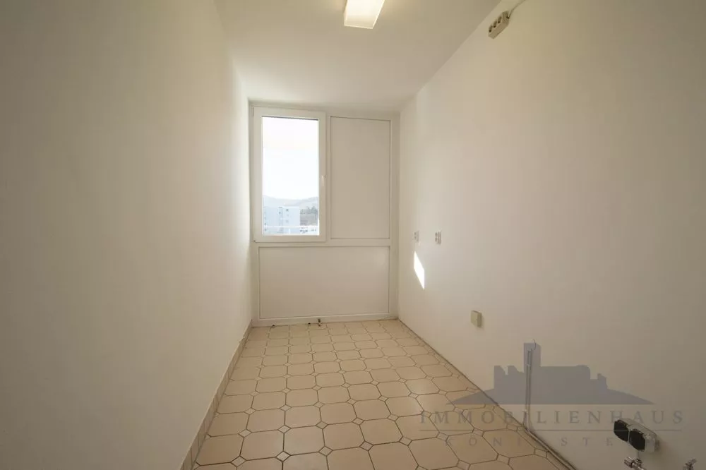 Immobilienangebot - Oberursel - Alle - Attraktive Eigentumswohnung mit Panoramablick - Provisionsfrei!