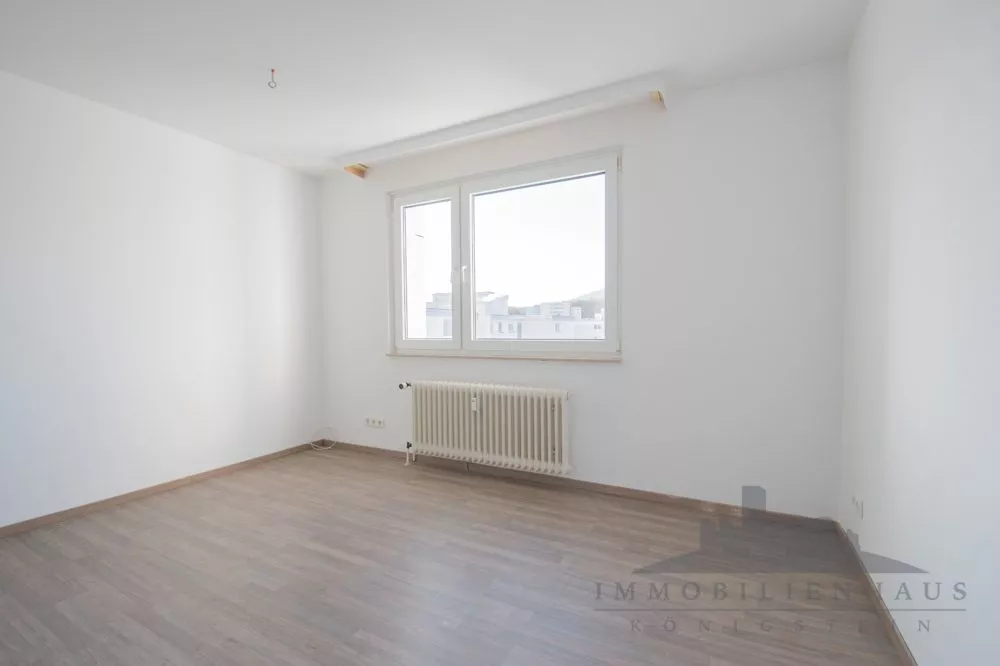 Immobilienangebot - Oberursel - Alle - Attraktive Eigentumswohnung mit Panoramablick - Provisionsfrei!