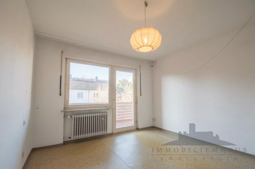 Immobilienangebot - Frankfurt am Main / Hausen - Alle - Attraktives Reihenhaus in bester Lage von Frankfurt-Hausen - provisionsfrei