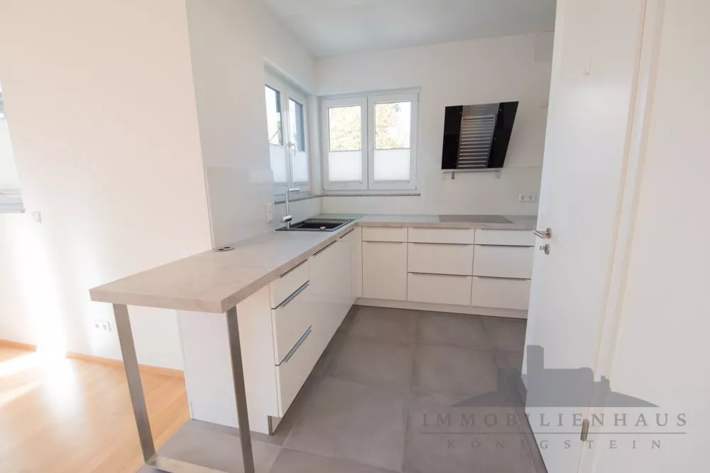 Immobilienangebot - Königstein im Taunus - Alle - Moderne 3-Zimmer-Wohnung in zentraler Innenstadtlage von Königstein