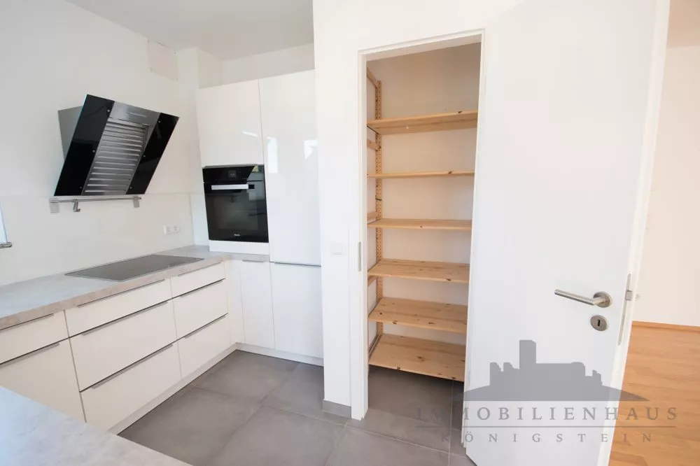 Immobilienangebot - Königstein im Taunus - Alle - Moderne 3-Zimmer-Wohnung in zentraler Innenstadtlage von Königstein