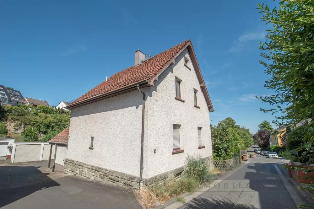 Immobilienangebot - Königstein im Taunus - Alle - Provisionsfrei! Freistehendes Einfamilienhaus in idyllischer Lage von Königstein