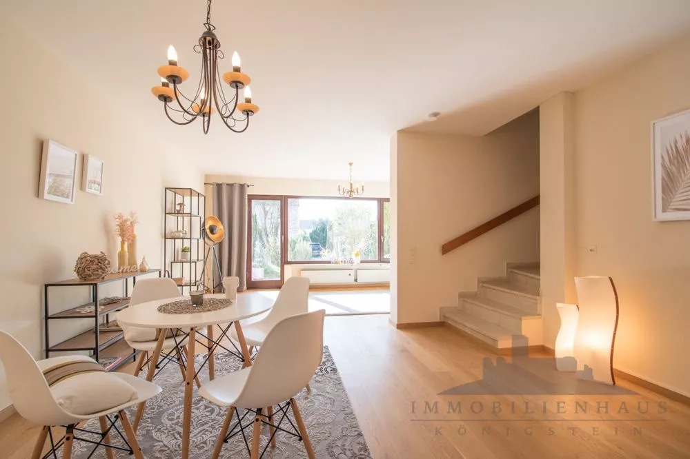Immobilienangebot - Liederbach am Taunus - Alle - Reihenhaus in bester Lage von Liederbach am Taunus inklusive 2 Garagen