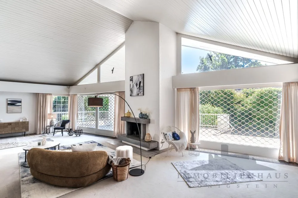 Immobilienangebot - Königstein im Taunus - Alle - Provisionsfrei: Repräsentative Villa in Top-Lage von Königstein – Sanierung oder Neubau
