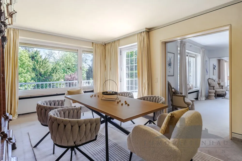 Immobilienangebot - Königstein im Taunus - Alle - Provisionsfrei: Repräsentative Villa in Top-Lage von Königstein – Sanierung oder Neubau