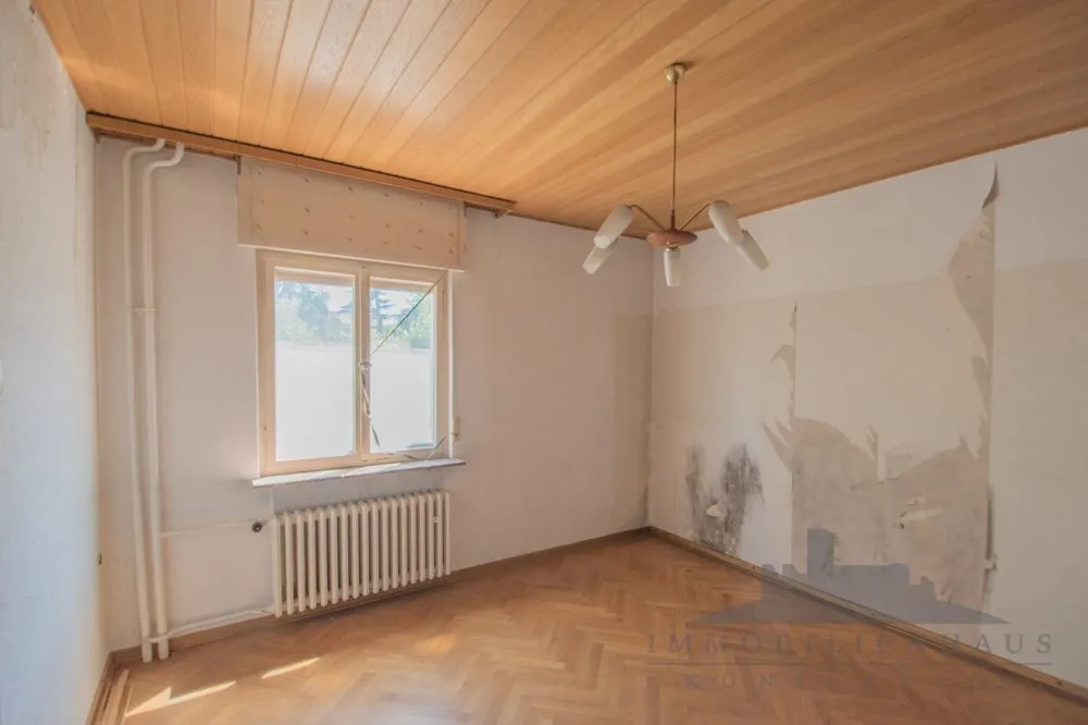 Immobilienangebot - Mainz / Hechtsheim - Alle - Provisionsfrei: Sanierungsbedürftiges Wohnhaus in attraktiver Lage von Mainz-Hechtsheim